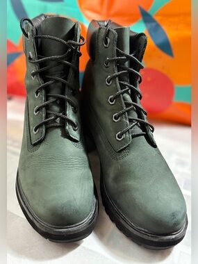 Timberland Kinsley 6" Waterproof Black Nubuck Block Heel Boots 7W